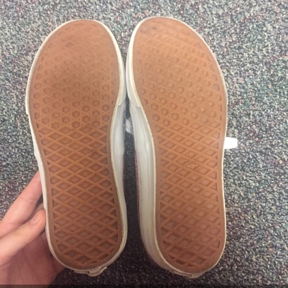 Vans - Picture 4 of 5